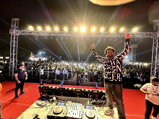DJ Prithvi Sai Takes Social Media by Storm–Tops The Charts with his recent Shows and Mixes.
